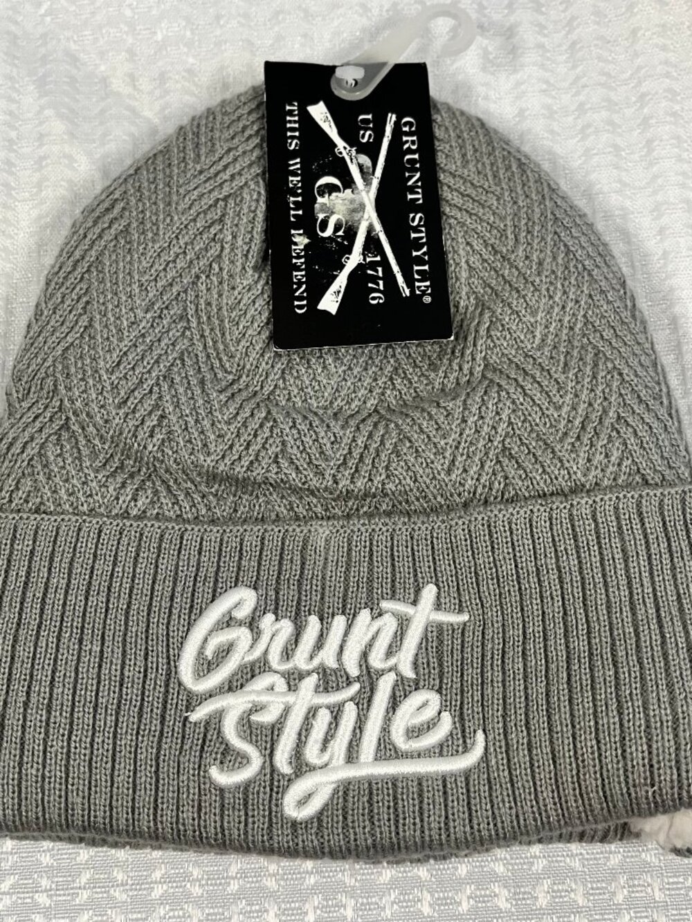 Grunt Style Embroidered Script Cable Knit Beanie NWT Heather Grey Plush Lined - Picture 1 of 4